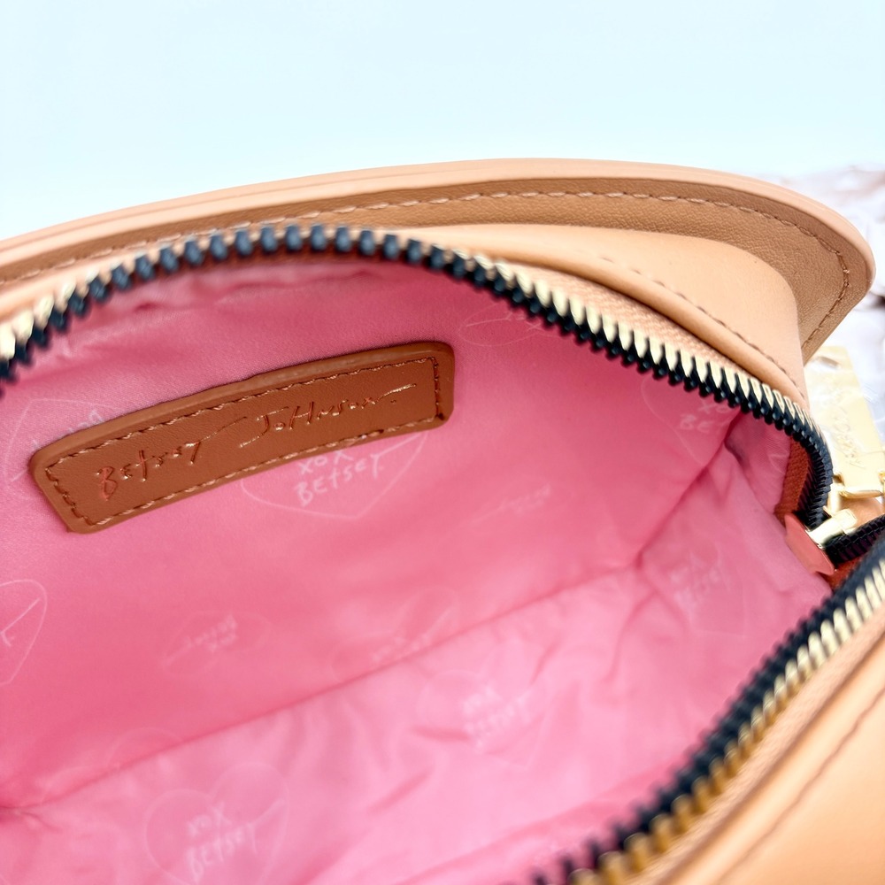 Betsey Johnson Gingerbread House Crossbody Bag Brown Pink Christmas XOHOLIDAY - Picture 7 of 13